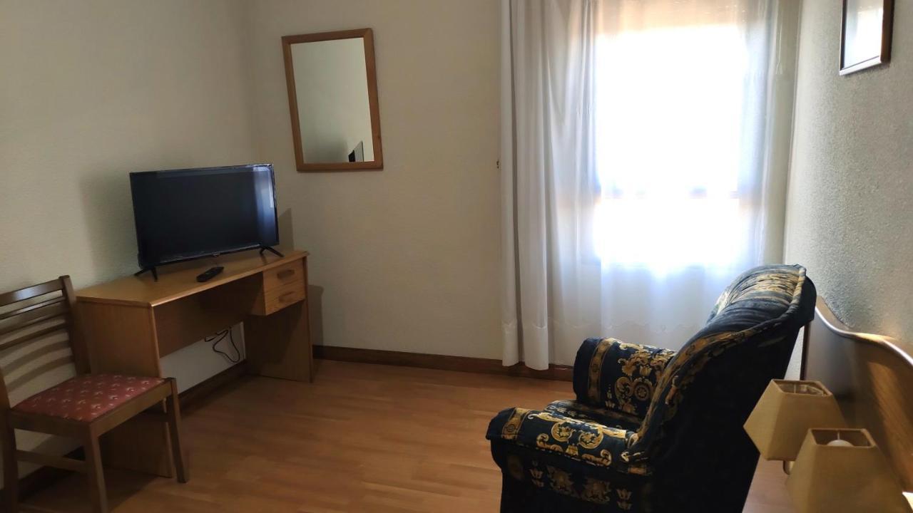 Hotel Ria De Vigo "Tierra De Campos" Becilla de Valderaduey エクステリア 写真